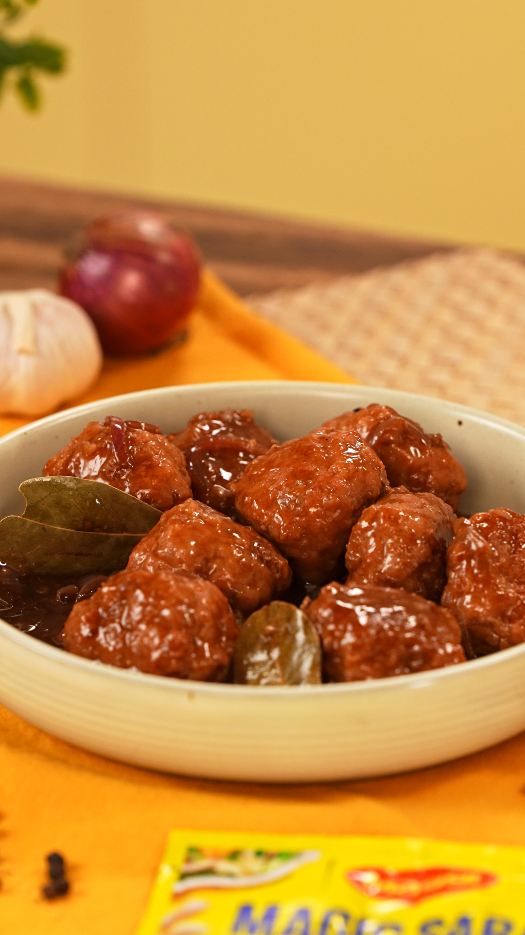Adobong Bola-bola