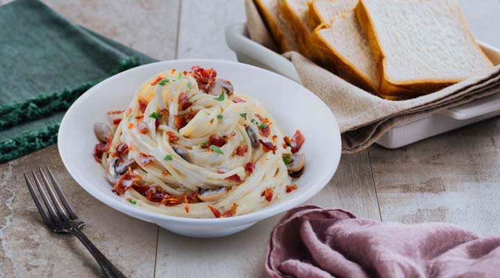 Cream and Cheese Spaghetti