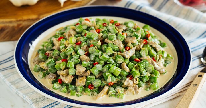 Creamy Baguio Beans Gising-Gising served in a bowl