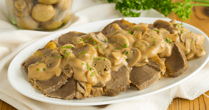 Dreamy Roast Beef with Creamy Mushroom Sauce