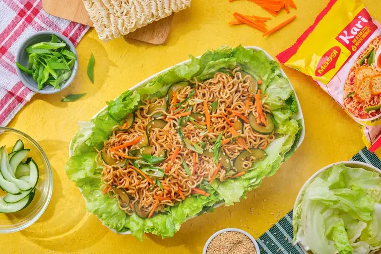 Noodle Kari Salad