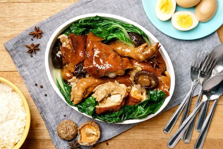 Lechon Patatim