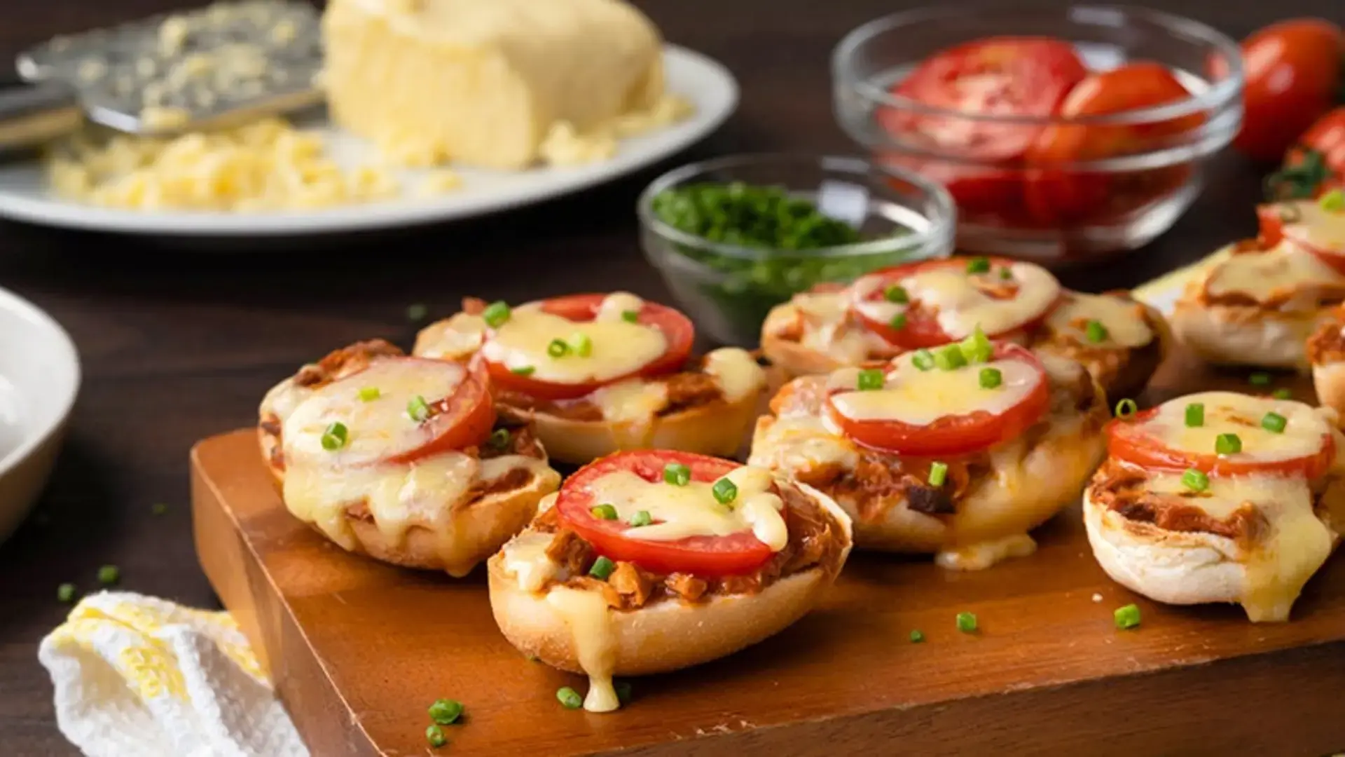 Tuna Pizza Pandesal