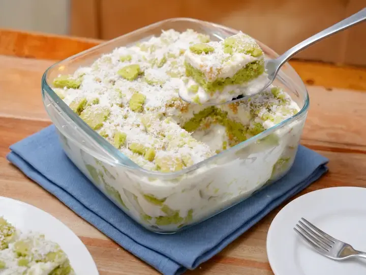 No-bake Macapuno Bar Cake Recipe