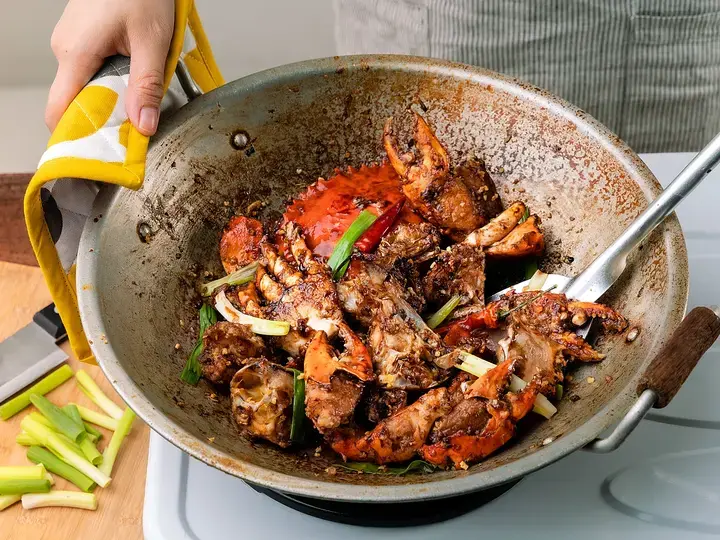 Spicy Garlic Crab